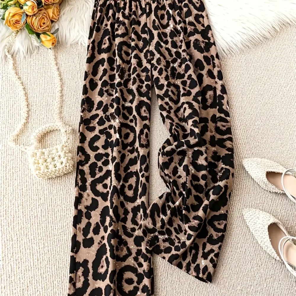 Leopard Print Wide-Leg Pants
